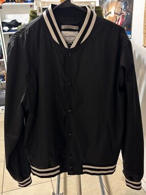 Goodfellow & Co Bomber Jacket Black and White Men’s Medium